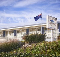 Harbour View Apartments - Hotel Accommodation