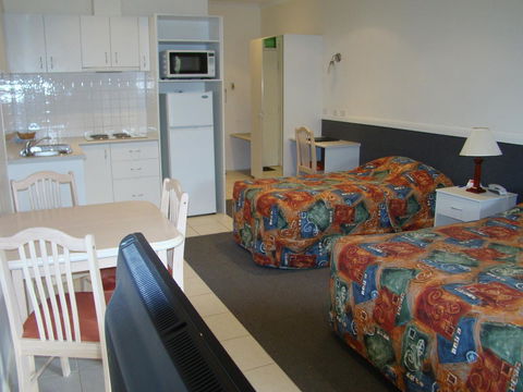 Dunsborough Central Motel - Hotel Accommodation 20
