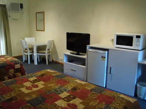 Dunsborough Central Motel - Hotel Accommodation 8