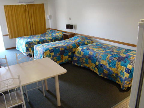 Dunsborough Central Motel - Hotel Accommodation 35