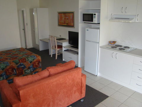 Dunsborough Central Motel - Hotel Accommodation 5