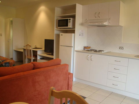 Dunsborough Central Motel - Hotel Accommodation 32