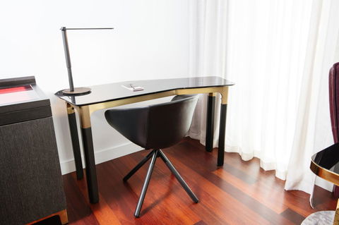 QT Perth - Hotel Accommodation 2