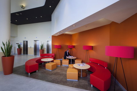 Ibis Perth - Hotel Accommodation 18