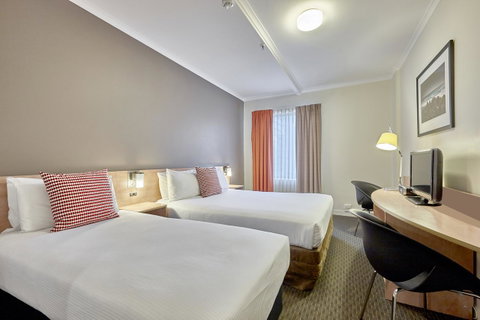 Ibis Perth - Hotel Accommodation 7