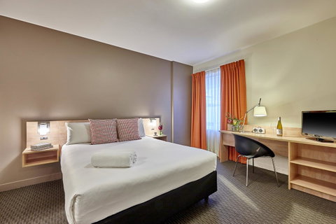 Ibis Perth - Hotel Accommodation 5