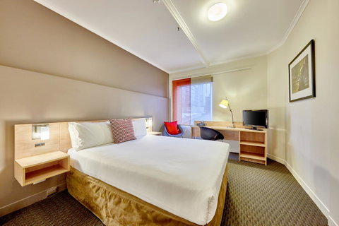 Ibis Perth - Hotel Accommodation 15