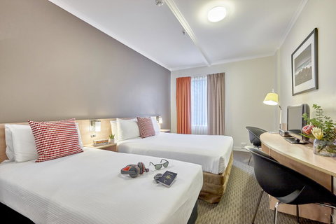 Ibis Perth - Hotel Accommodation 6