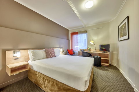 Ibis Perth - Hotel Accommodation 11