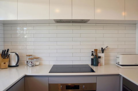 Cottesloe Beachfront Ocean View Apartment - Hotel Accommodation 11