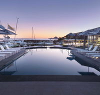 Anchorage Port Stephens - Hotel Accommodation