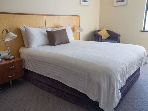 Ocean Beach Hotel - Hotel Accommodation 0