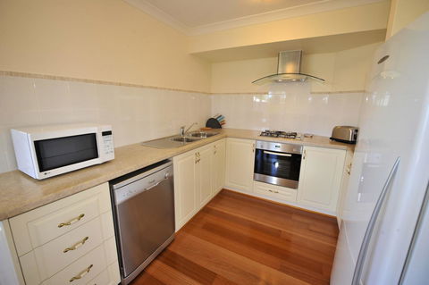 Palm Beach Manor - Hotel Accommodation 3
