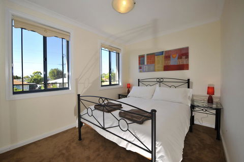 Palm Beach Manor - Hotel Accommodation 9