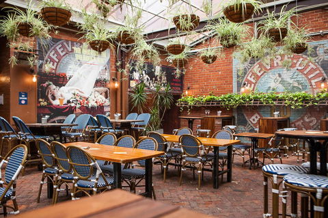 Nightcap At Belgian Beer Cafe - Hotel Accommodation 7