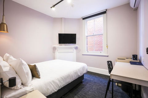 Nightcap At Belgian Beer Cafe - Hotel Accommodation 14