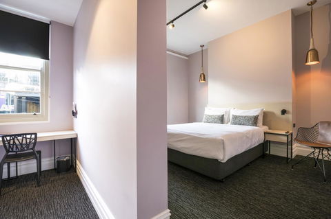 Nightcap At Belgian Beer Cafe - Hotel Accommodation 11