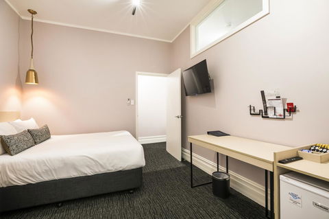 Nightcap At Belgian Beer Cafe - Hotel Accommodation 19