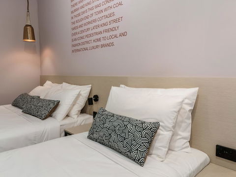 Nightcap At Belgian Beer Cafe - Hotel Accommodation 38