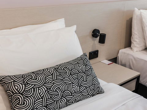 Nightcap At Belgian Beer Cafe - Hotel Accommodation 44