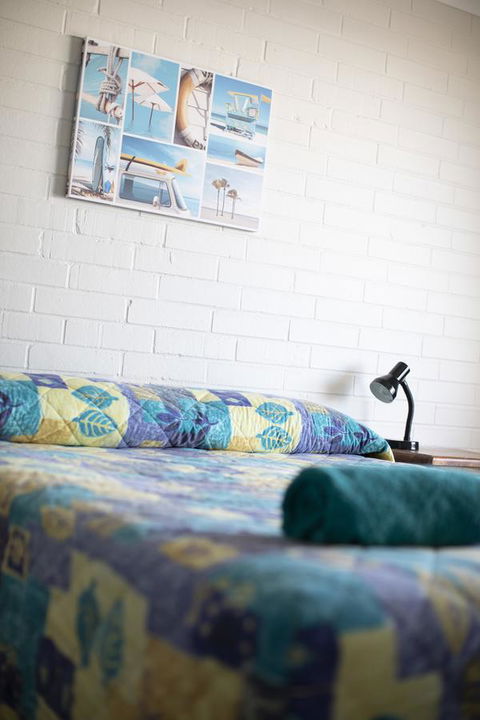 Shark Bay Seafront Apartments - Hotel Accommodation 40