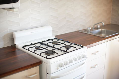 Shark Bay Seafront Apartments - Hotel Accommodation 9