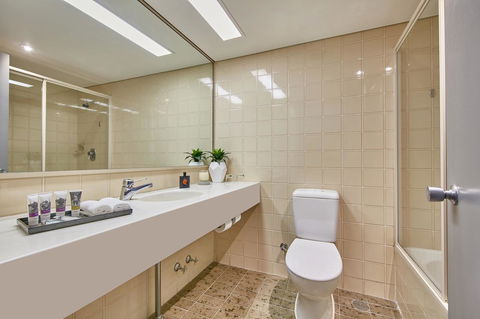 Mercure Perth - Hotel Accommodation 6
