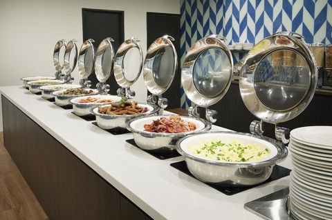 Mercure Perth - Hotel Accommodation 21