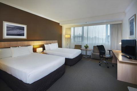Mercure Perth - Hotel Accommodation 9