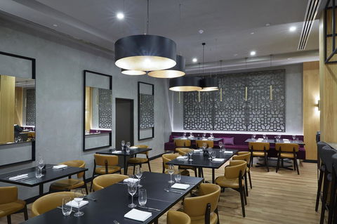 Mercure Perth - Hotel Accommodation 23