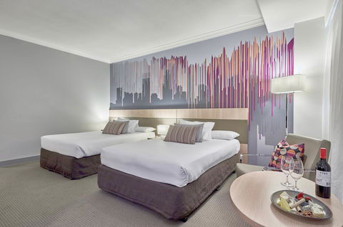 Mercure Perth - Hotel Accommodation 7