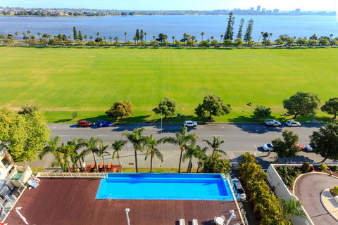Crowne Plaza Perth, An IHG Hotel - Hotel Accommodation 0
