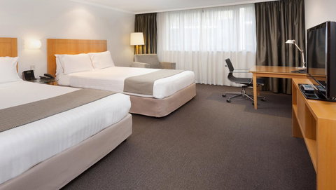 Crowne Plaza Perth, An IHG Hotel - Hotel Accommodation 10