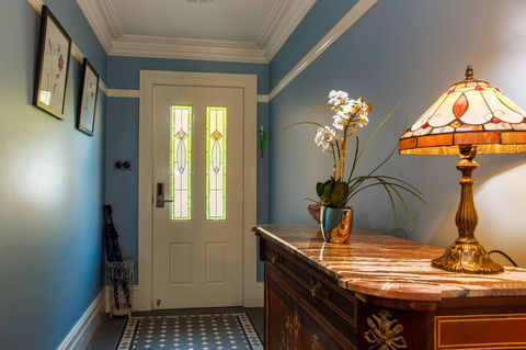 Blue Door Apartments - Hotel Accommodation 13