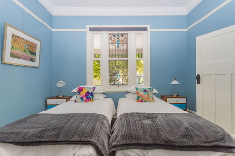 Blue Door Apartments - Hotel Accommodation 8