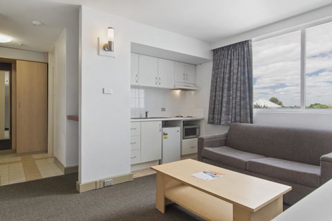 Metro Hotel Perth - Hotel Accommodation 26