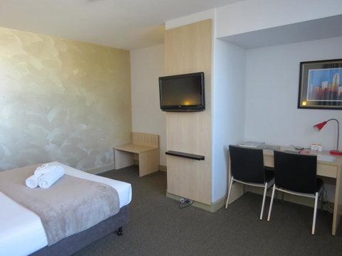 Metro Hotel Perth - Hotel Accommodation 42