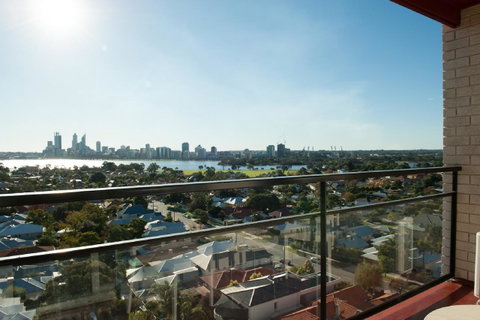 Metro Hotel Perth - Hotel Accommodation 6