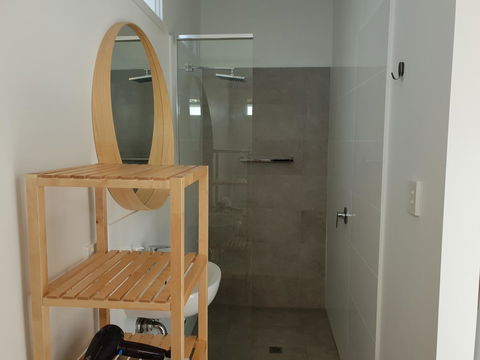 Captain\'s Heritage Cottage - Central Fremantle 2 Bedroom Historic Cottage - Hotel Accommodation 12