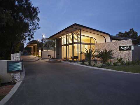 Aqua Resort Busselton - Hotel Accommodation 11