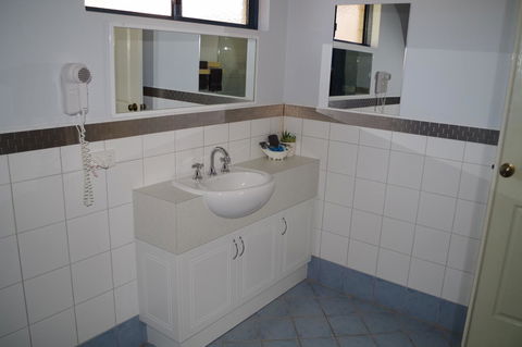 Kalbarri Blue Ocean Villas - Hotel Accommodation 23