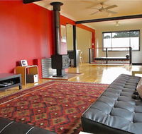 Pendeli Beach House - Hotel Accommodation