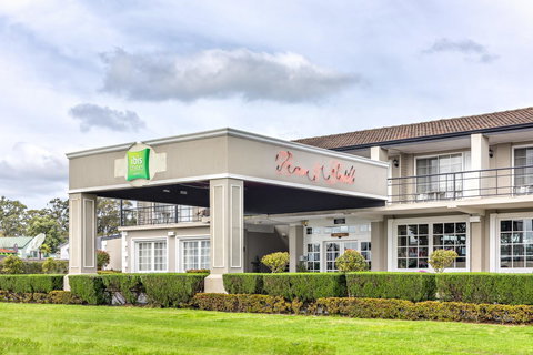 Ibis Styles Albany - Hotel Accommodation 0