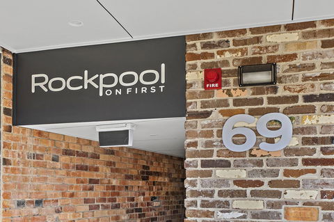 Rockpool 2 Sawtell Beach - Just Steps To Restaurants And 2 Min Stroll To Beach! - Hotel Accommodation 13