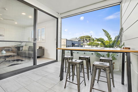 Rockpool 2 Sawtell Beach - Just Steps To Restaurants And 2 Min Stroll To Beach! - Hotel Accommodation 5
