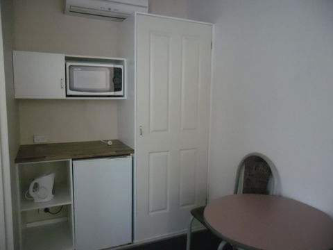 Ben Chifley Motor Inn - Hotel Accommodation 37