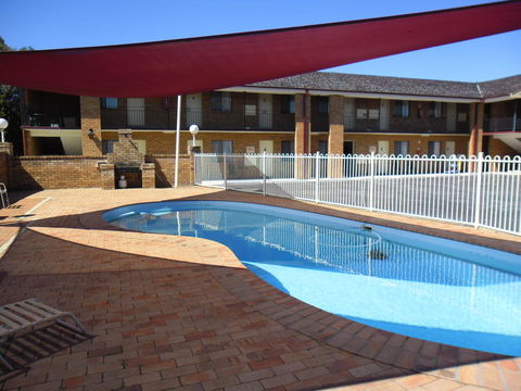 Ben Chifley Motor Inn - Hotel Accommodation 32