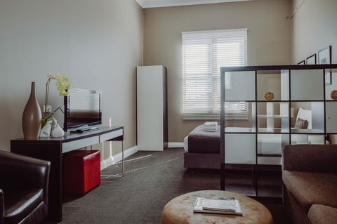 Crossroads Hotel - Hotel Accommodation 14