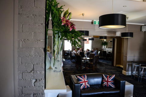 Crossroads Hotel - Hotel Accommodation 37