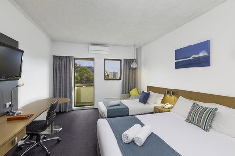 Metro Hotel Miranda - Hotel Accommodation 12